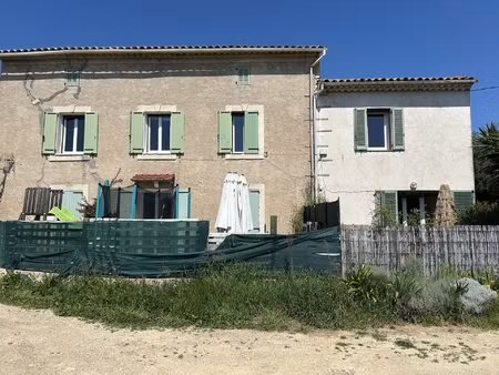 bastide de 4 appartements - chateauneuf-grasse - a voir