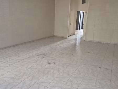 t3 aubagne centre 100m²