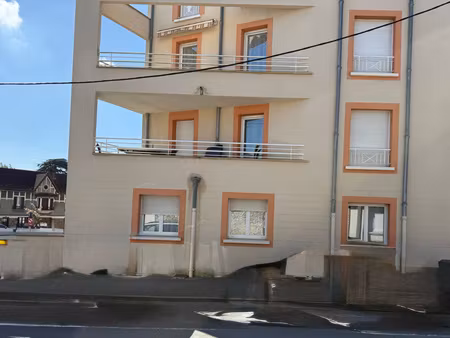 appartement f3 lumineux avec balcons - ascenseur - parking - cave - résidence sécurisée 77