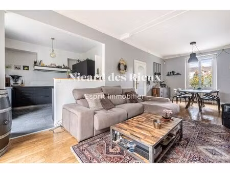 maison de caractère - proche square des emailleurs