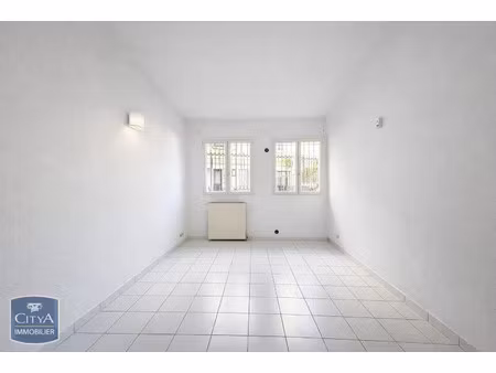 appartement à louer 2 pièces 79.42 m² - villeurbanne (69) - 1 063€