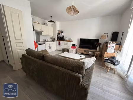 appartement à louer 2 pièces 39.03 m² - arpajon (91) - 729€