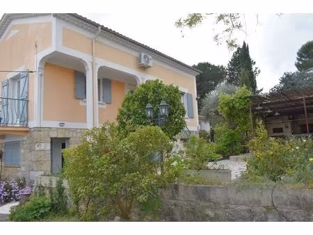 montauroux – villa 132 m² avec appartement indépendant terrain 1802 m²