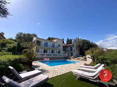 vente villa 8 pièces