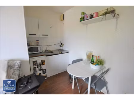 appartement à louer 1 pièce 19 m² - cholet (49) - 380€
