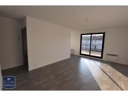 appartement à louer 3 pièces 62.36 m² - cholet (49) - 690€