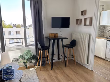appartement à louer 1 pièce 25 m² - corbeil-essonnes (91) - 610€