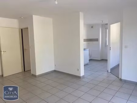 appartement à louer 2 pièces 55.03 m² - sainte-menehould (51) - 423€