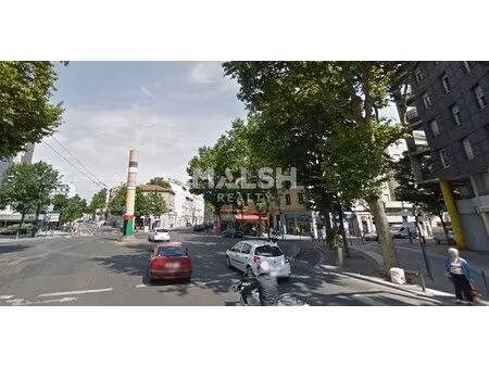 location local commercial 102m² villeurbanne 69100