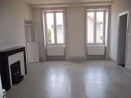 location appartement 2 pièces 62m² mably 42300