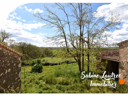 maison en pierres avec vue exceptionnelle – charme  potentiel et dépendances