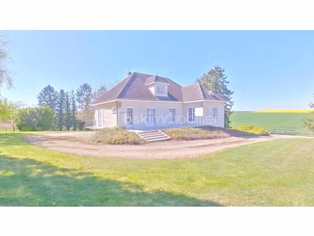 vente maison 5 pièces 131 m² à thorigny-sur-oreuse (89260)  179 500 €