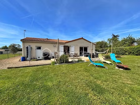 vente maison 4 pièces 84 m² à amberre (86110)  169 500 €