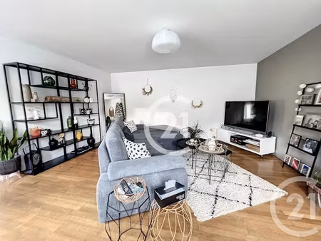vente maison 4 pièces 110 m² à javrezac (16100)  169 900 €