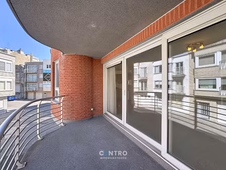 centraal gelegen appartement met 3 slpks en 2 badks!