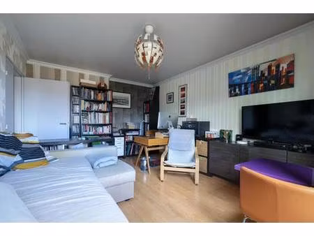 2 pièces avec parking et cave