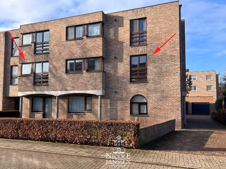 verzorgd instapklaar appartement op de eerste verdieping met garage