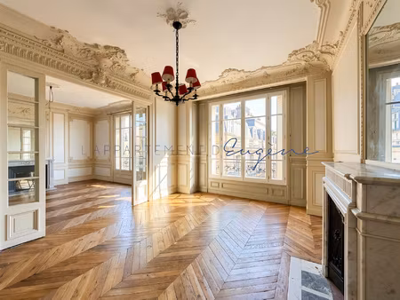 paris iv appartement de caractère 3 ou 4 chambres - boulev