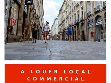 location commerce 260 m²