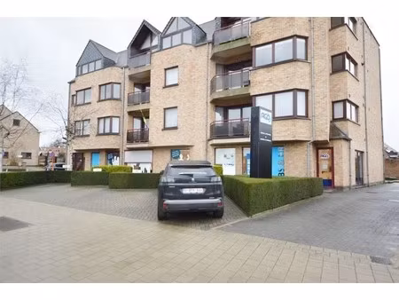 zichtlocatie boudewijnlaan + gebruik voorgelegen parking