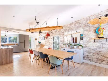 vente maison 9 pièces 216 m² arnage (72230)