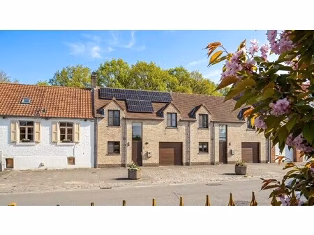 breed huis met veel charme vlakbij de haan