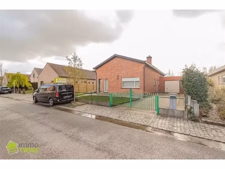 bungalow in uiterst rustige en groene omgeving