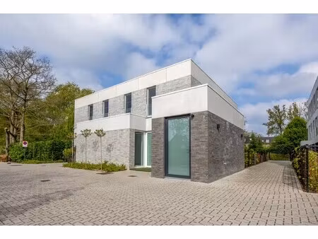 prachtige nieuwbouwwoning in het centrum van lille