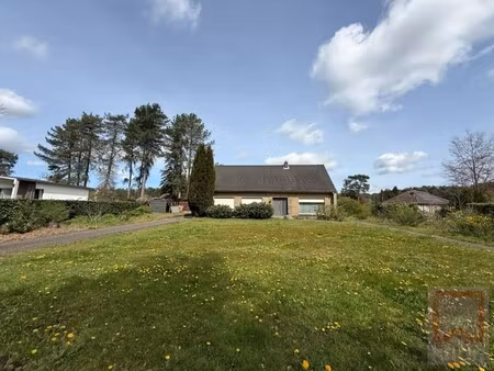 ruime woning in groene villawijk!