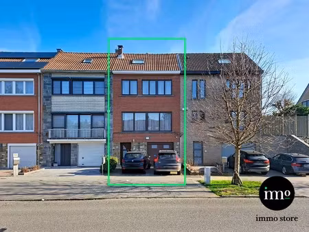 bel-étage met gezellige tuin op leefniveau