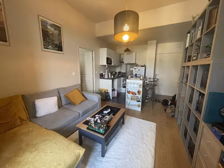 location appartement 1 pièce 33 m² à le mans (72000)