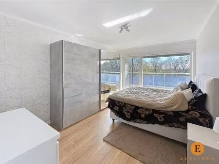 appartement te koop in sint-niklaas met 2 slaapkamers