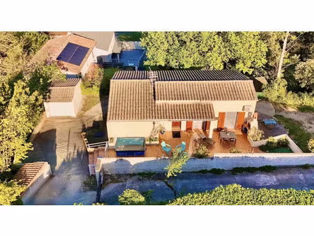 vente maison 4 pièces 90 m² bagnols-sur-cèze (30200)