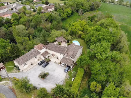 vente maison 7 pièces 400 m² gaillac (81600)