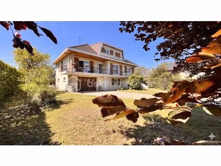 villa de 228 m² à rillieux-la-pape