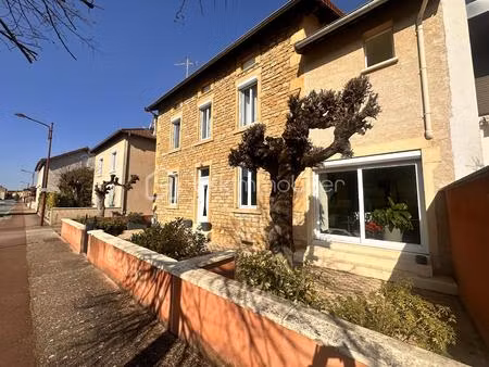 maison de 150 m² à roanne