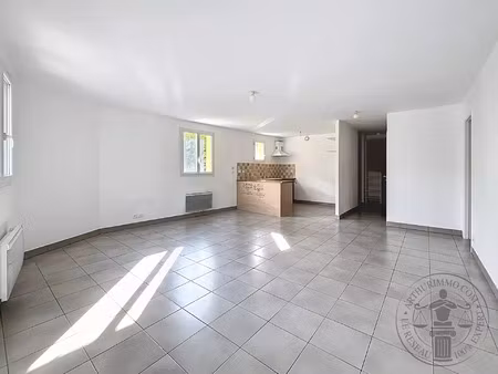 location appartement 2 pièces 59 m2 à dourdan