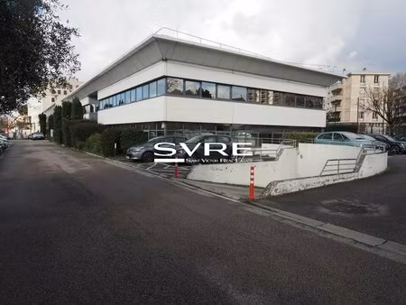 location local professionnel 2 538m² marseille 10ème