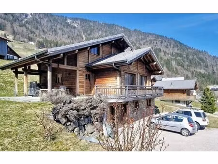 beau chalet de 5 chambres près de bonnevaux
