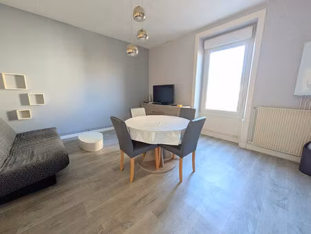 location appartement 2 pièces 39m² fougeres 35300