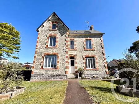 vente maison à barenton (50720) : à vendre / 180m² barenton