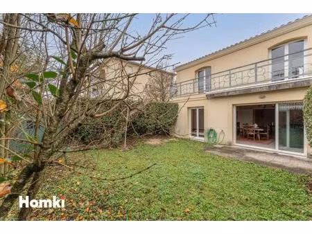 maison de ville t4 de 88 m2 à libourne 33500