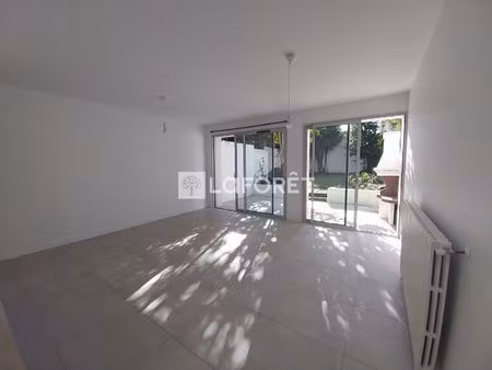 maison bordeaux 3 pièce(s) 72.46 m2 - jardin de 80m²