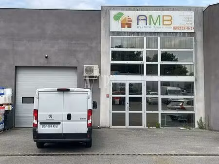 location local d’activités eysines 33320 286m²