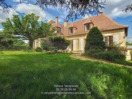 maison 10 pièce(s) 217 m2 hangar 300 m2 jardin 7000 m2