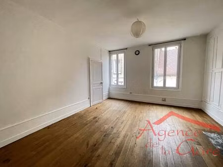 location appartement 2 pièces 55m² sezanne 51120