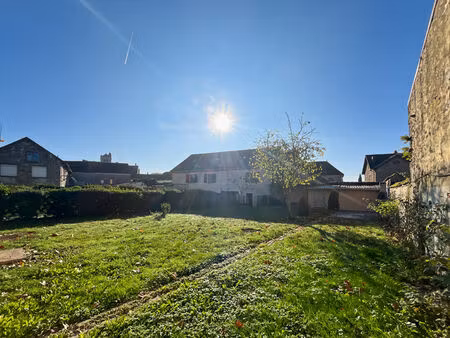 vente maison 5 pièces  131.59m²  guignes