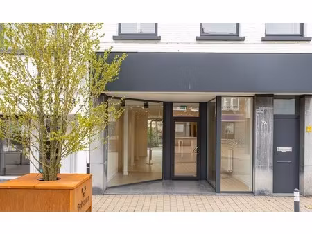 commercieel te koop in schoten