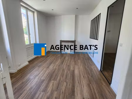 appartement t2 44 m²