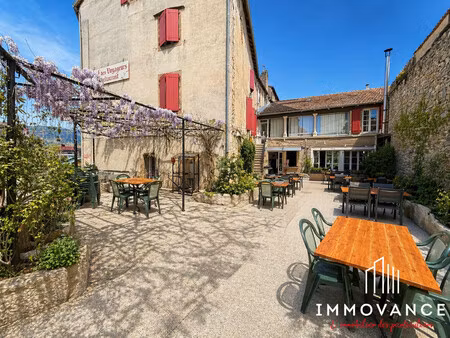 hotel restaurant centre du village